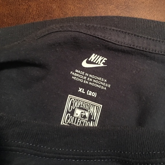 Red Sox t shirt - Picture 2 of 5